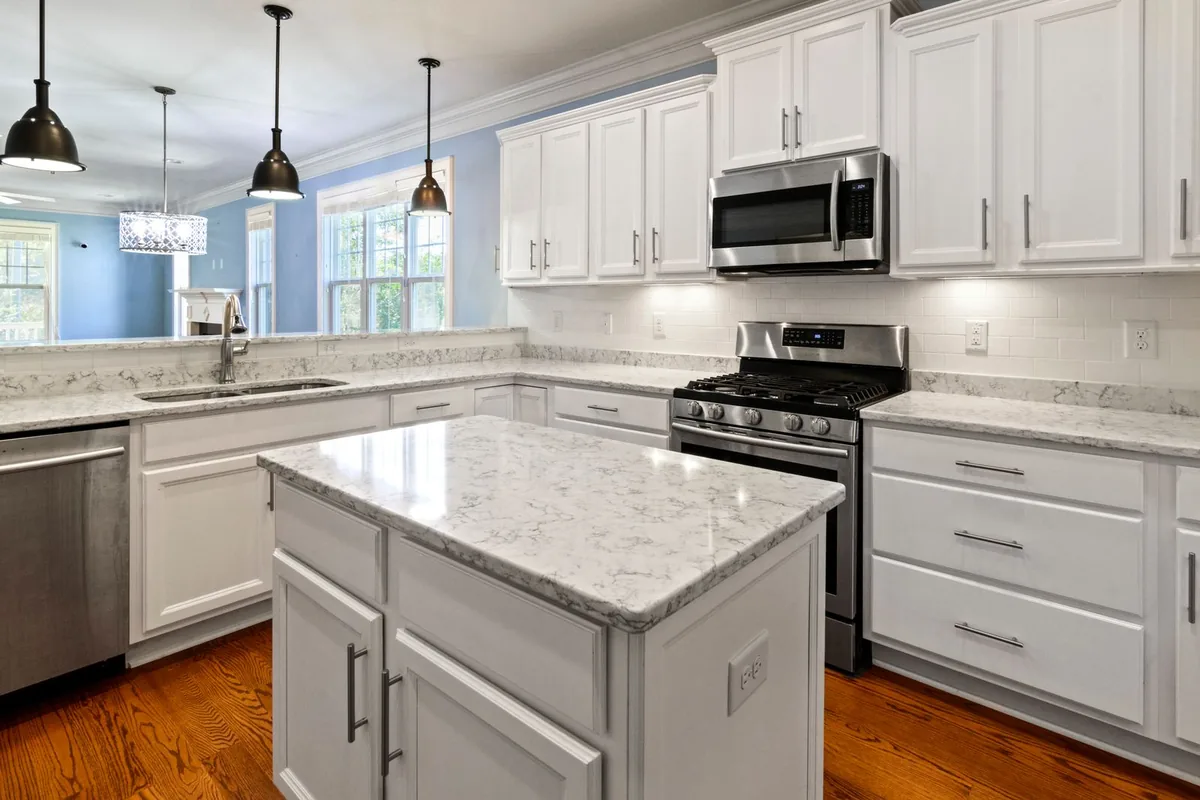 Filth & Squalor Cleanup in Roseville, MN